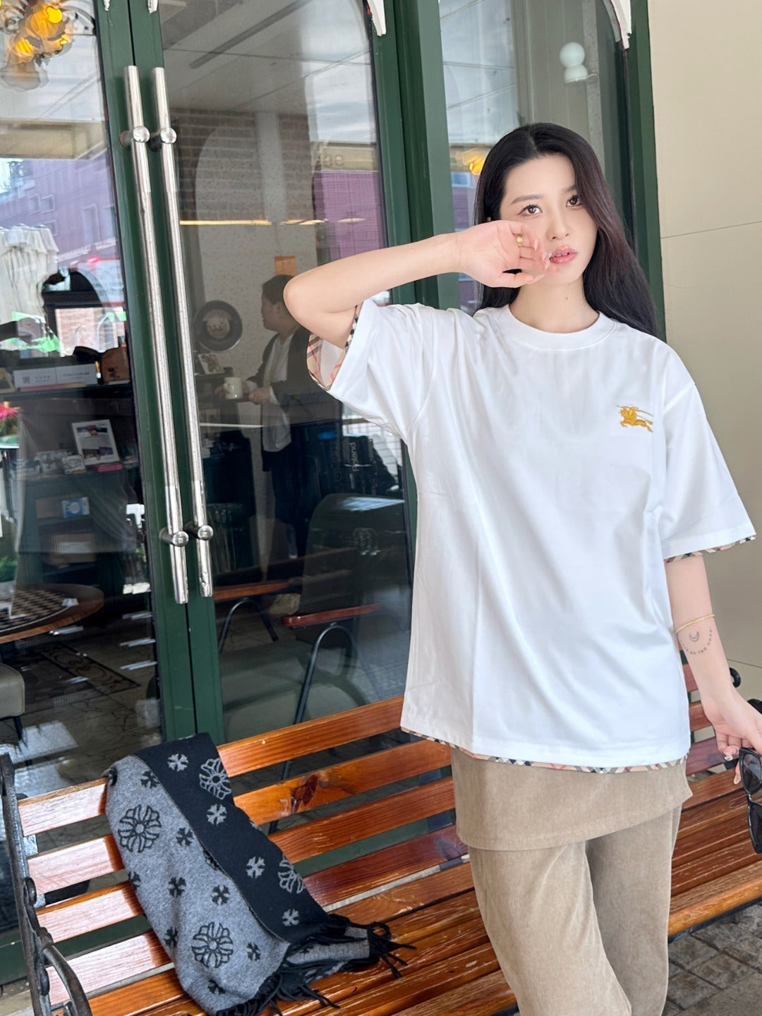 BURBERRY T-SHIRT - SUPER CLONE