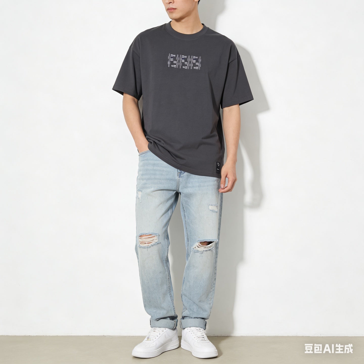 FENDI T-SHIRT - SUPER CLONE