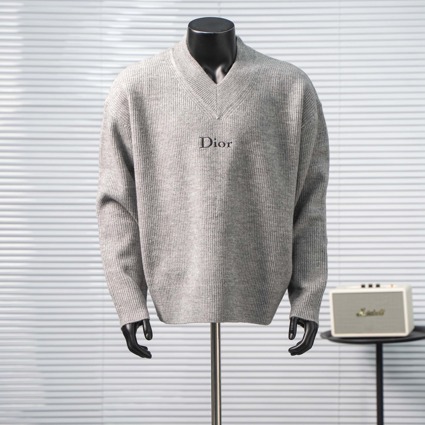 DIOR CD V-NECK WOOL SWEATER – 1:1 HIGH END