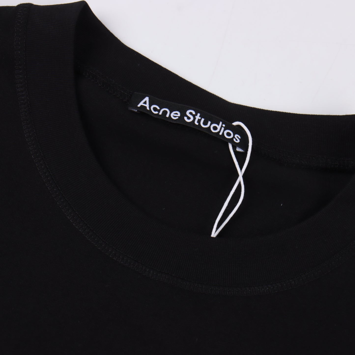 ACNE STUDIOS T-SHIRT - SUPER CLONE