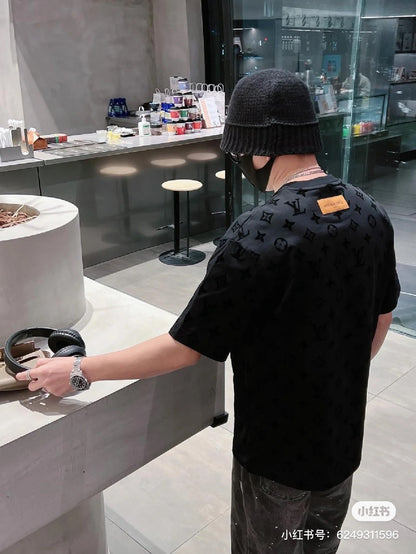 LOUIS VUITTON T-SHIRT - SUPER CLONE