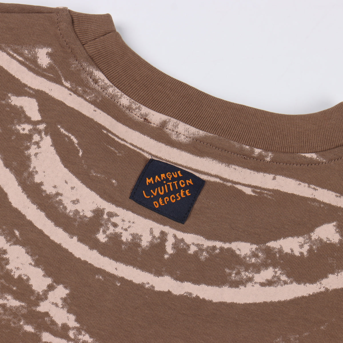 LOUIS VUITTON T-SHIRT - SUPER CLONE