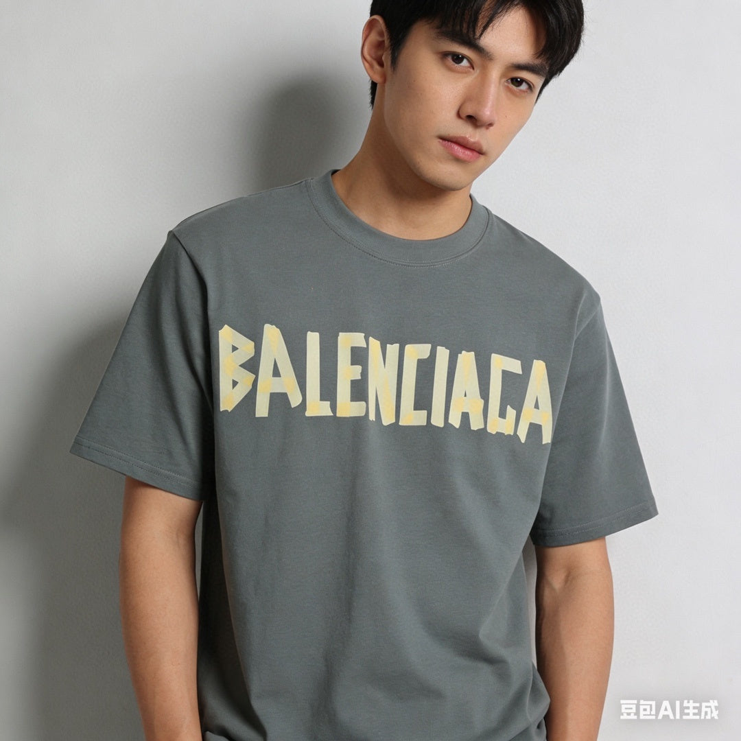 BALENCIAGA T-SHIRT - SUPER CLONE