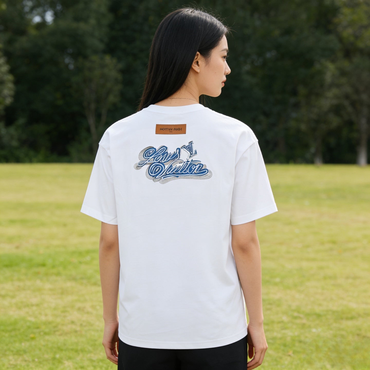LOUIS VUITTON T-SHIRT - SUPER CLONE