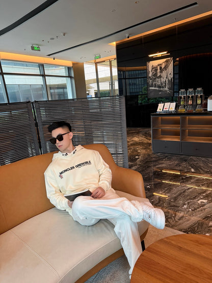 MONCLER GRENOBLE EMBROIDERED LETTERING HOODIE – 1:1 HIGH END