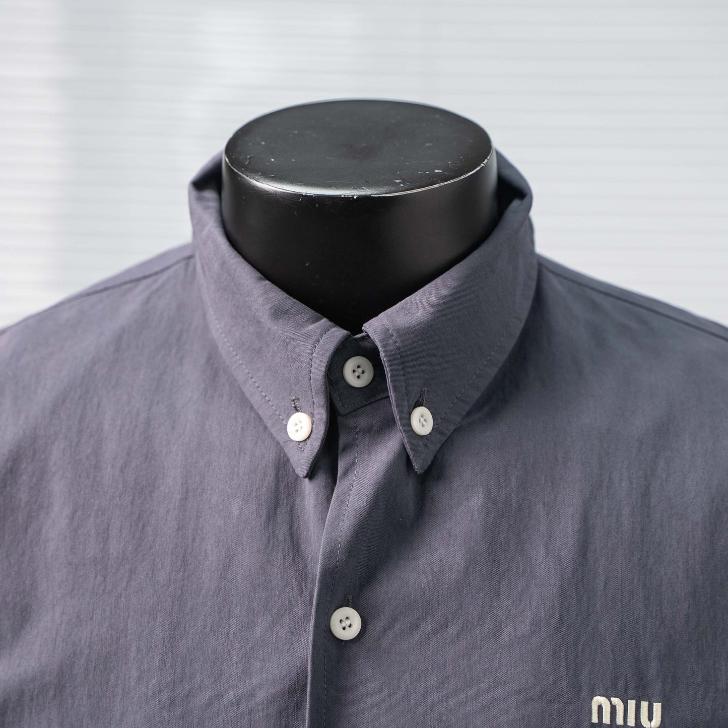 MIU MIU EMBROIDERED LOGO SNAP-BUTTON CASUAL JACKET– 1:1 HIGH END