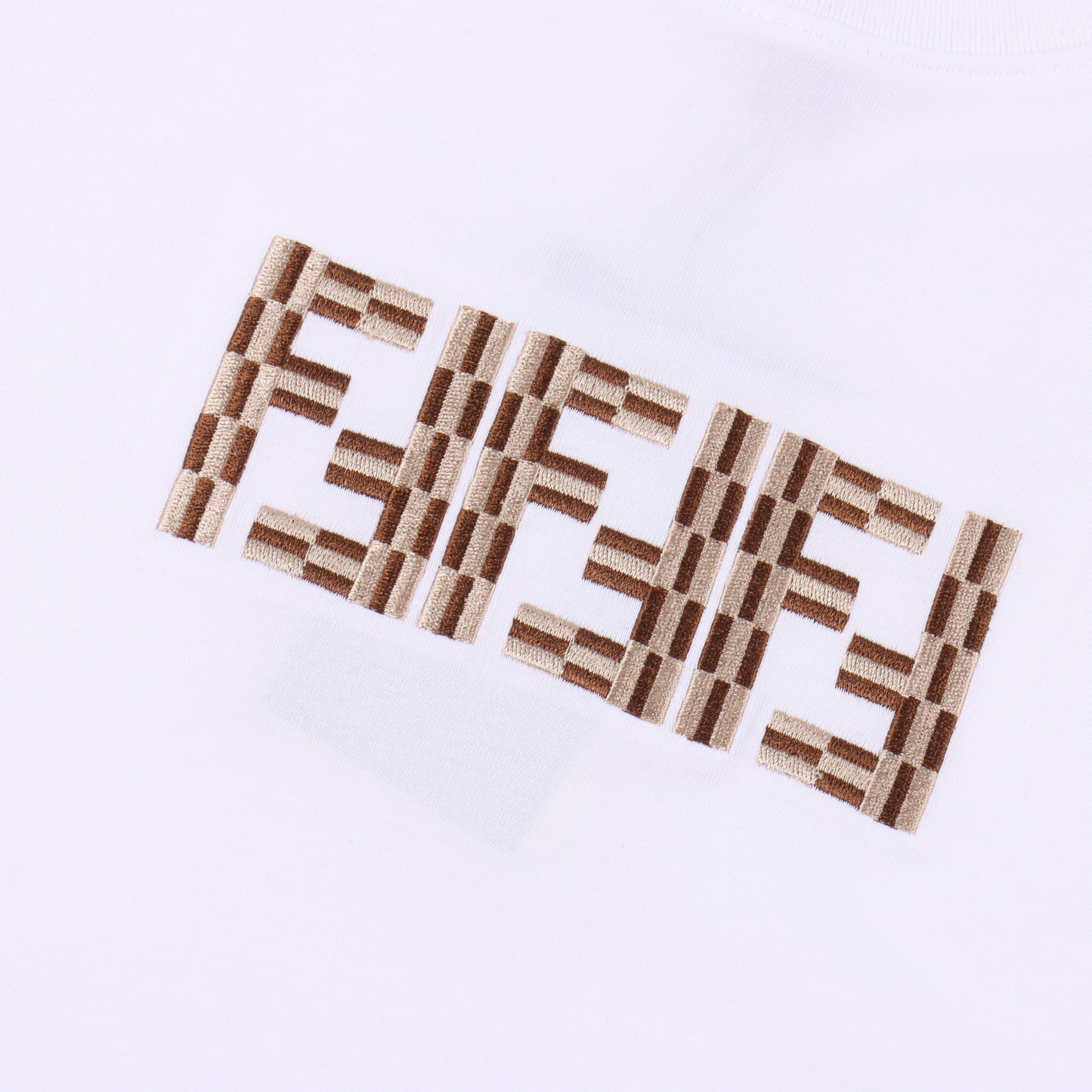 FENDI T-SHIRT - SUPER CLONE