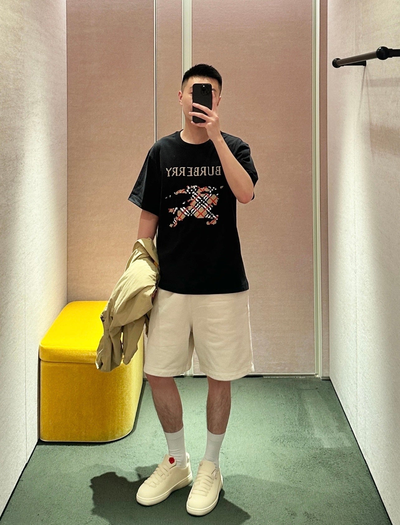 BURBERRY T-SHIRT - SUPER CLONE
