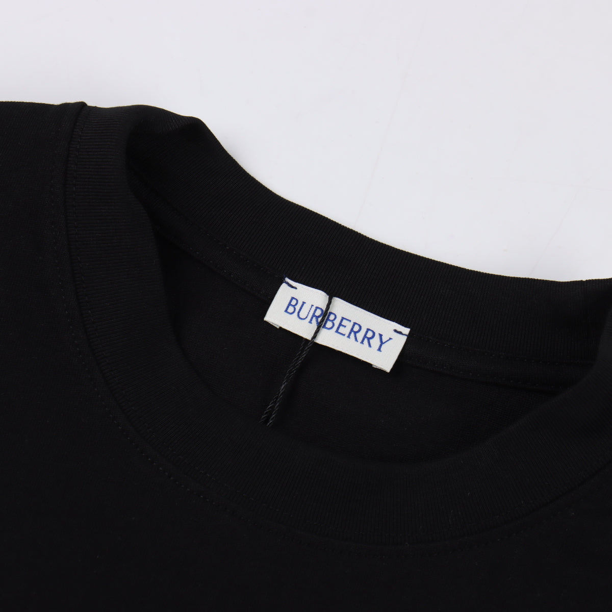 BURBERRY T-SHIRT - SUPER CLONE
