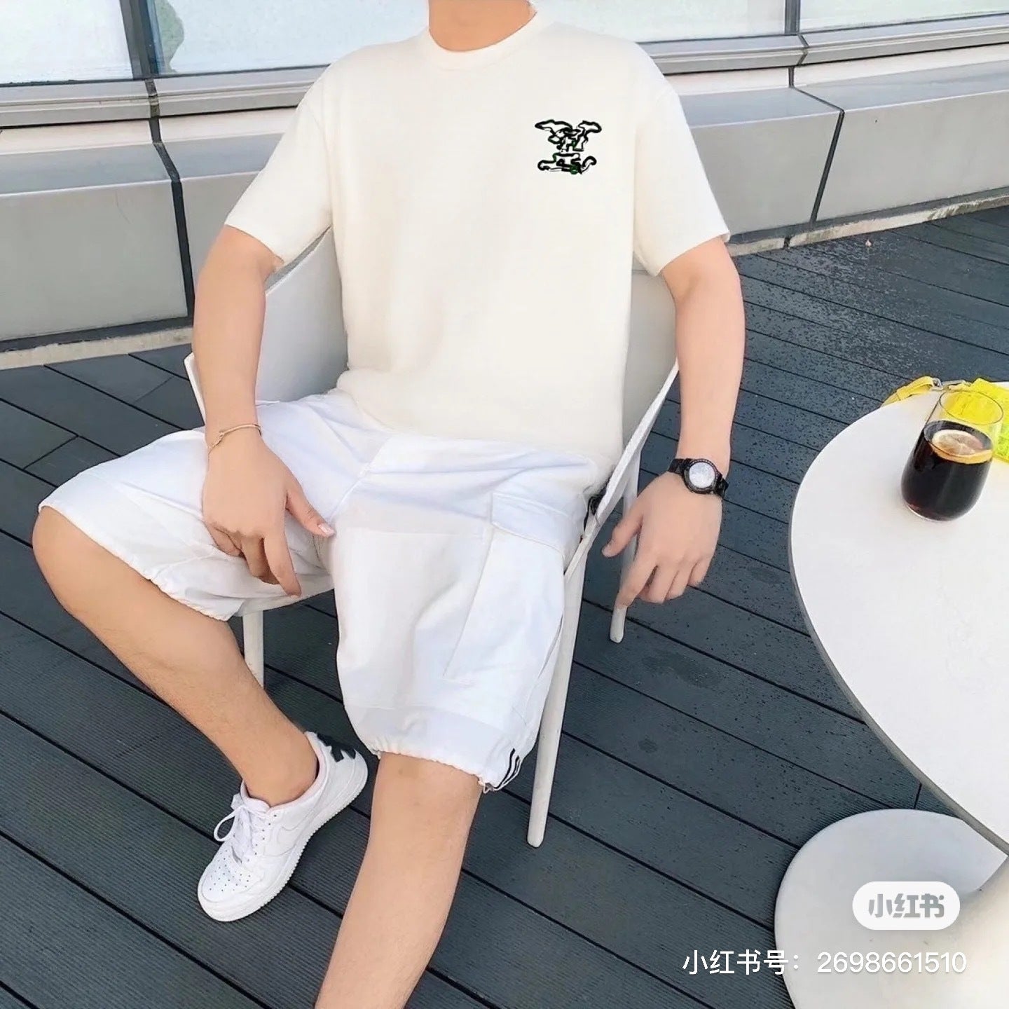 LOUIS VUITTON T-SHIRT - SUPER CLONE