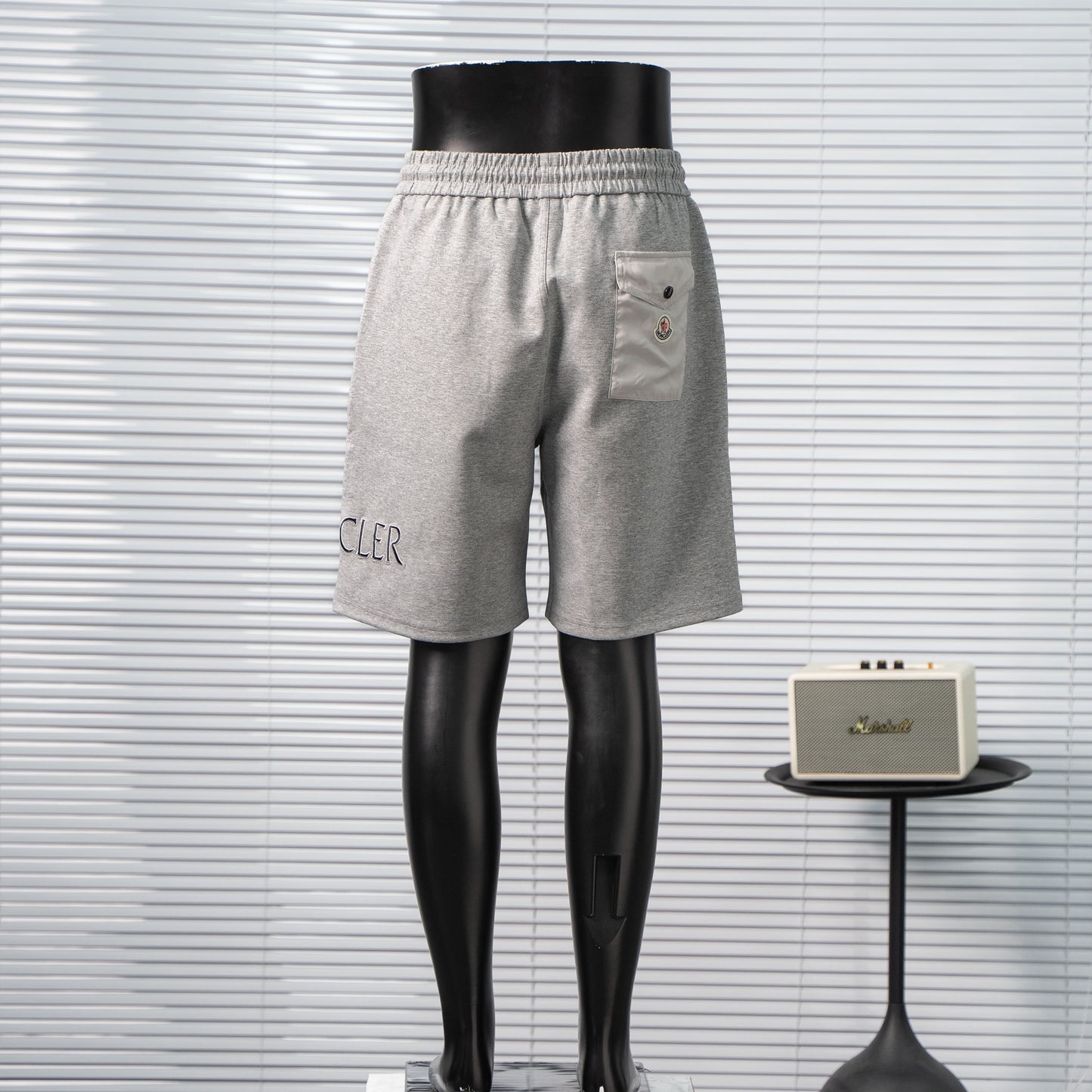 MONCLER EMBROIDERED LOGO SWEAT SHORTS – 1:1 HIGH END