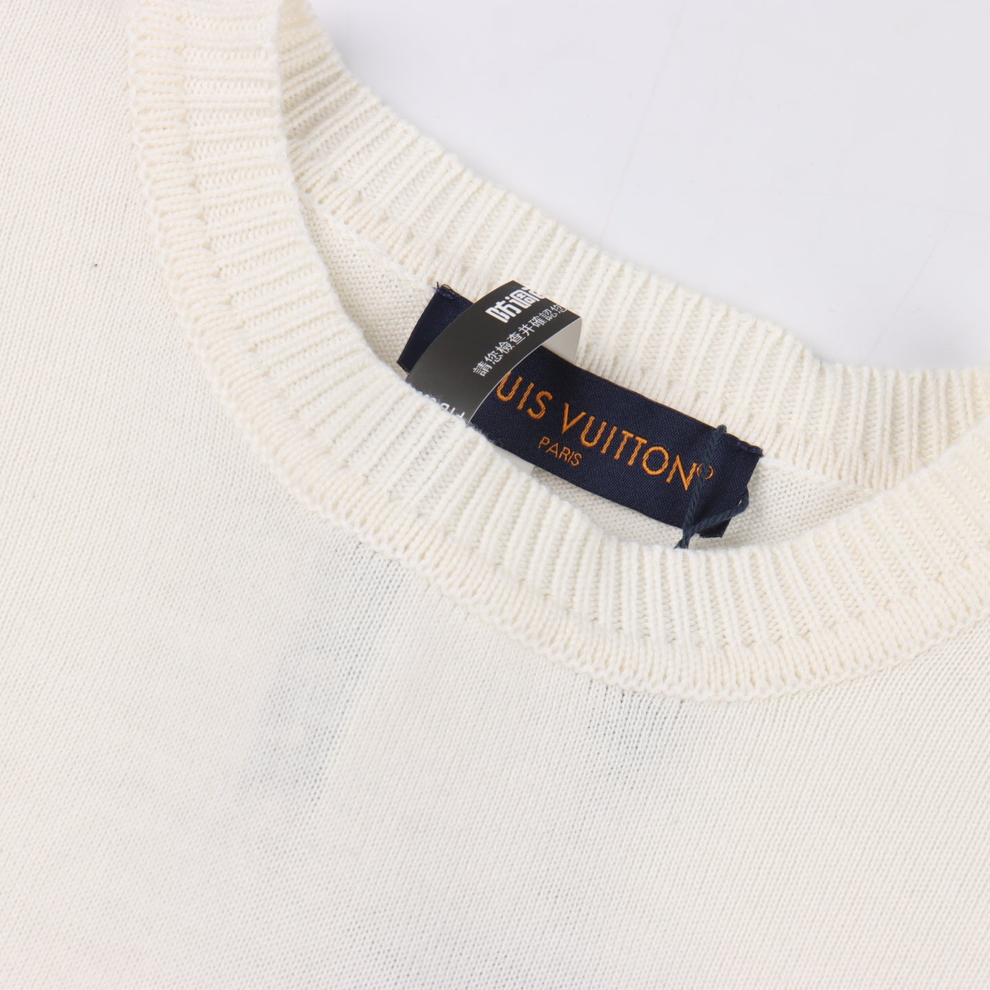 LOUIS VUITTON T-SHIRT - SUPER CLONE