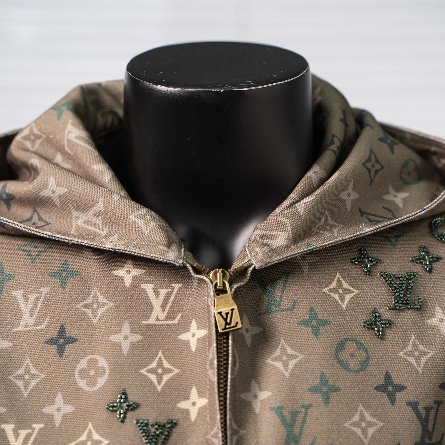 LOUIS VUITTON MONOGRAM BEADED DENIM HOODED JACKET– 1:1 HIGH END
