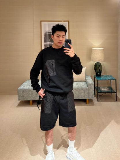 LOUIS VUITTON MONOGRAM ZIP POCKET CREWNECK SWEATSHIRT – 1:1 HIGH END