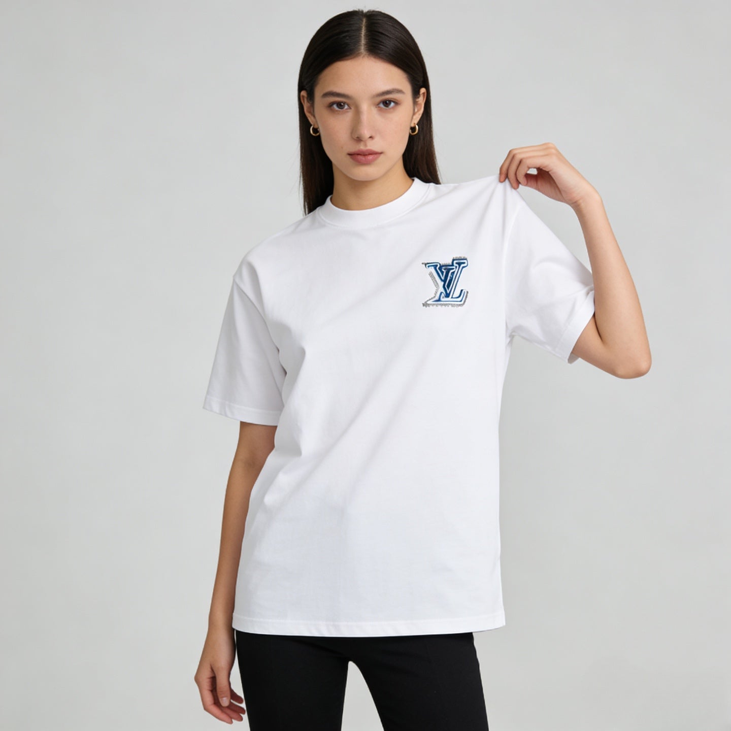 LOUIS VUITTON T-SHIRT - SUPER CLONE
