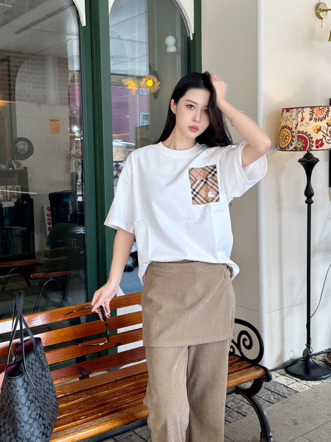 BURBERRY T-SHIRT - SUPER CLONE