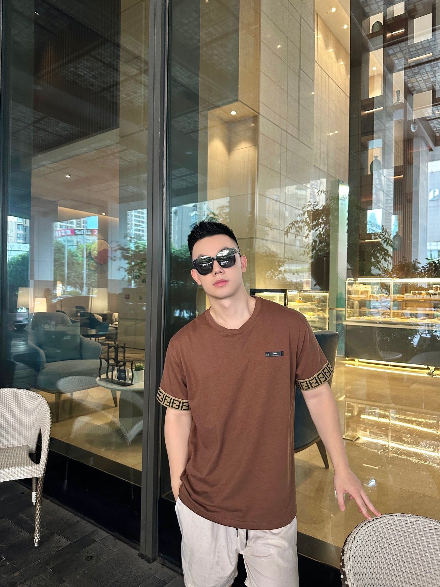 FENDI T-SHIRT - SUPER CLONE