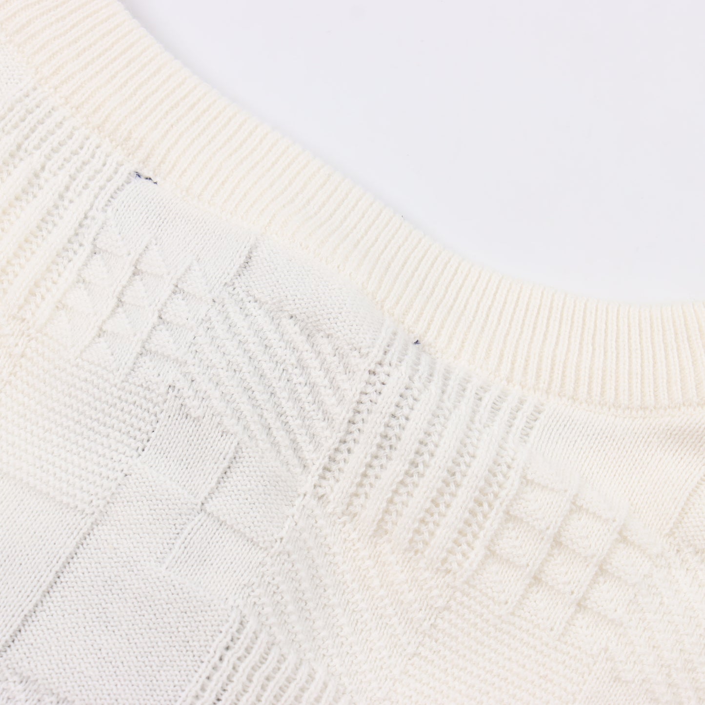 LOUIS VUITTON T-SHIRT - SUPER CLONE