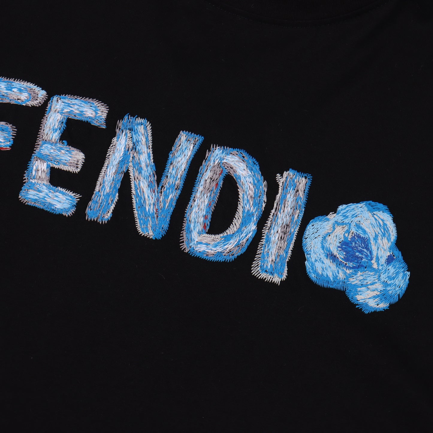 FENDI T-SHIRT - SUPER CLONE