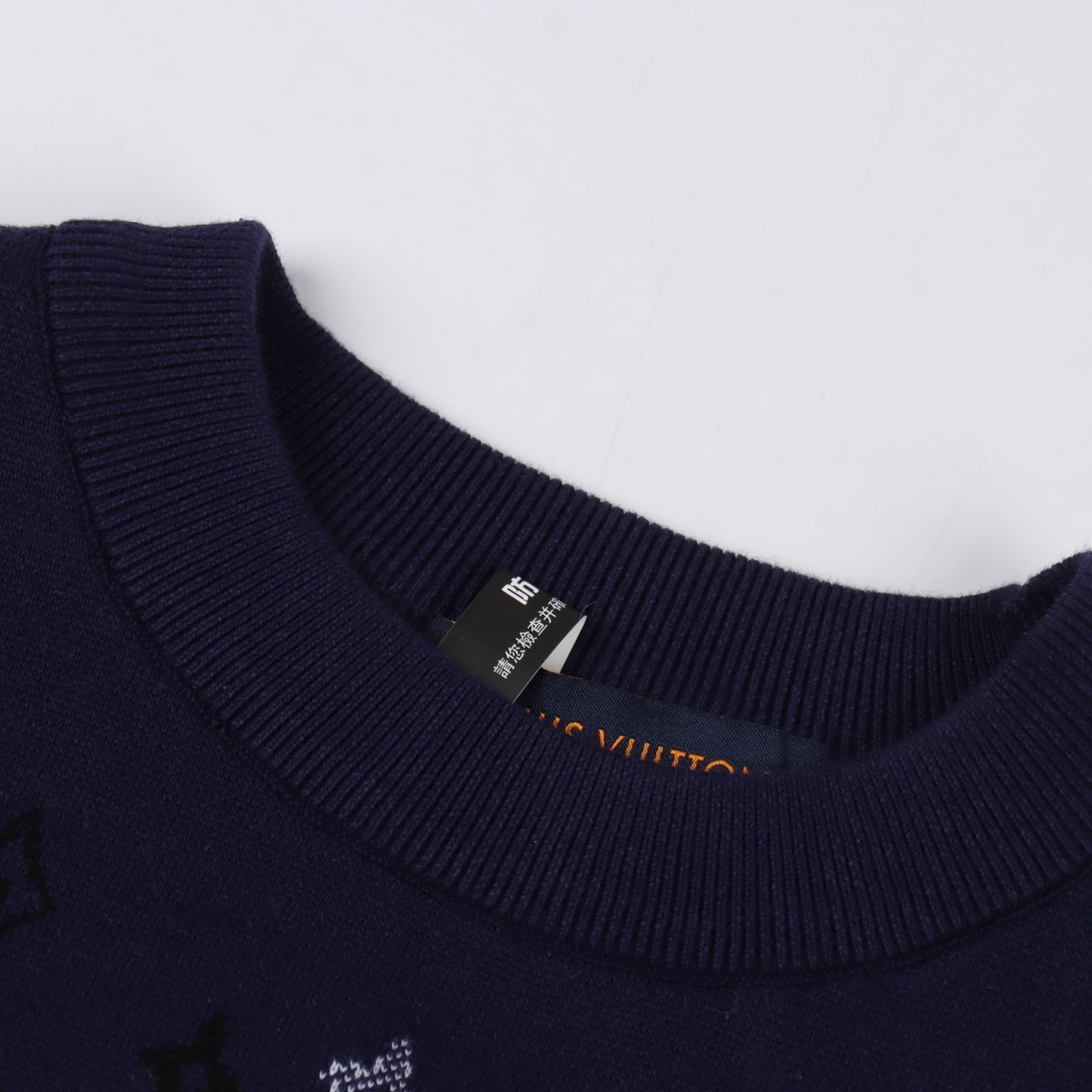 LOUIS VUITTON T-SHIRT - SUPER CLONE