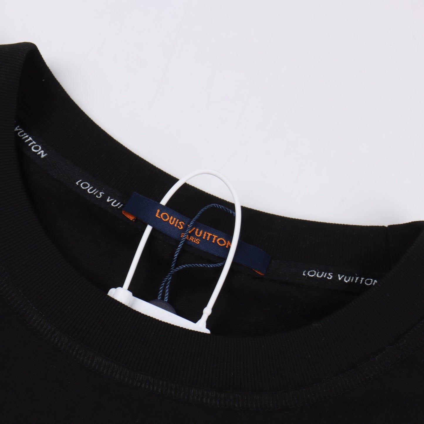 LOUIS VUITTON T-SHIRT  - SUPER CLONE