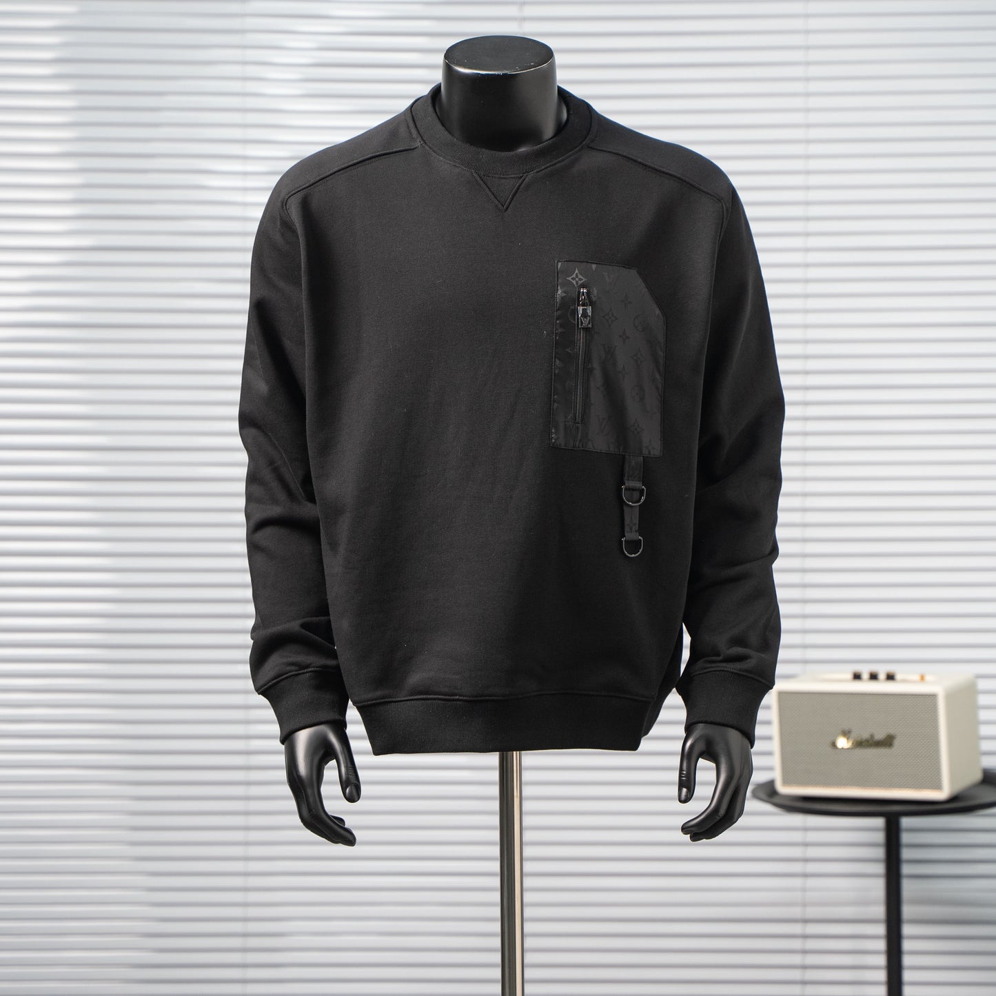 LOUIS VUITTON MONOGRAM ZIP POCKET CREWNECK SWEATSHIRT – 1:1 HIGH END