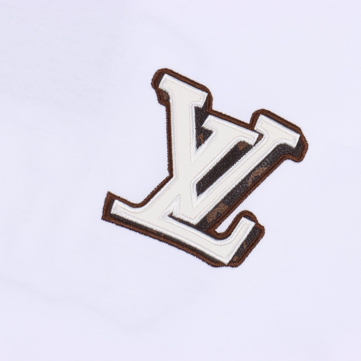 LOUIS VUITTON T-SHIRT - SUPER CLONE