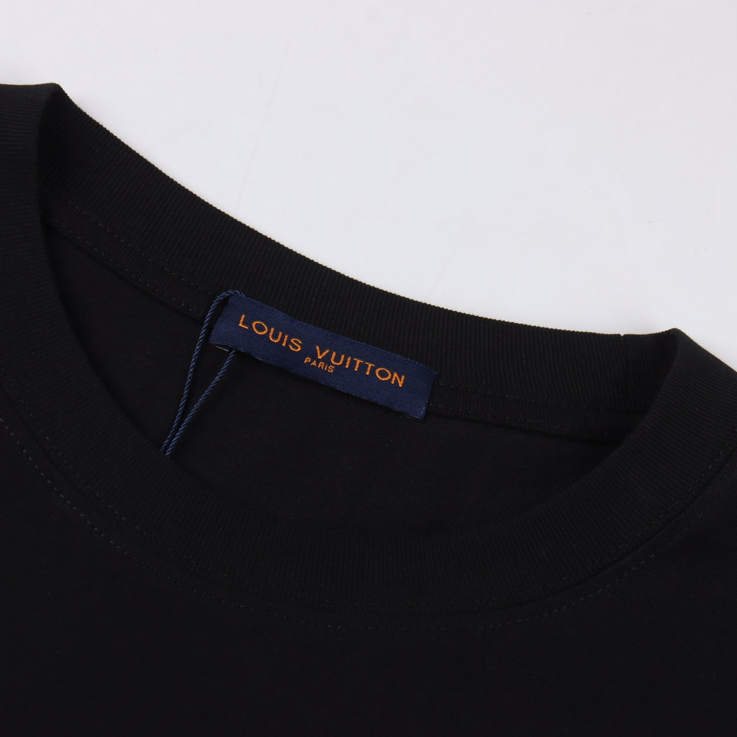 LOUIS VUITTON T-SHIRT - SCHWARZ / WEIß - SUPER CLONE 260g