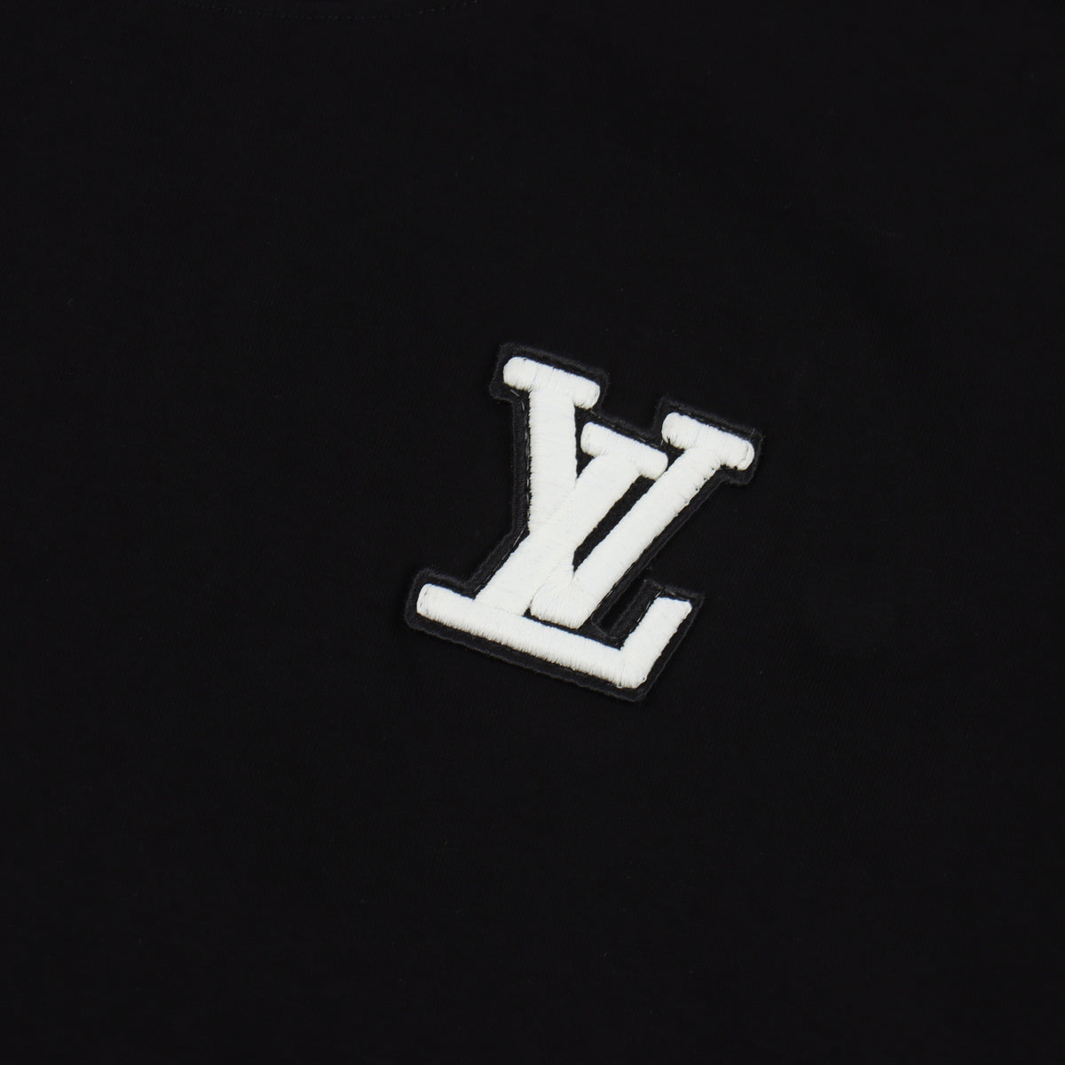 LOUIS VUITTON T-SHIRT - SUPER CLONE