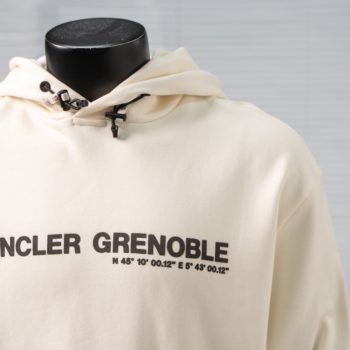 MONCLER GRENOBLE EMBROIDERED LETTERING HOODIE – 1:1 HIGH END