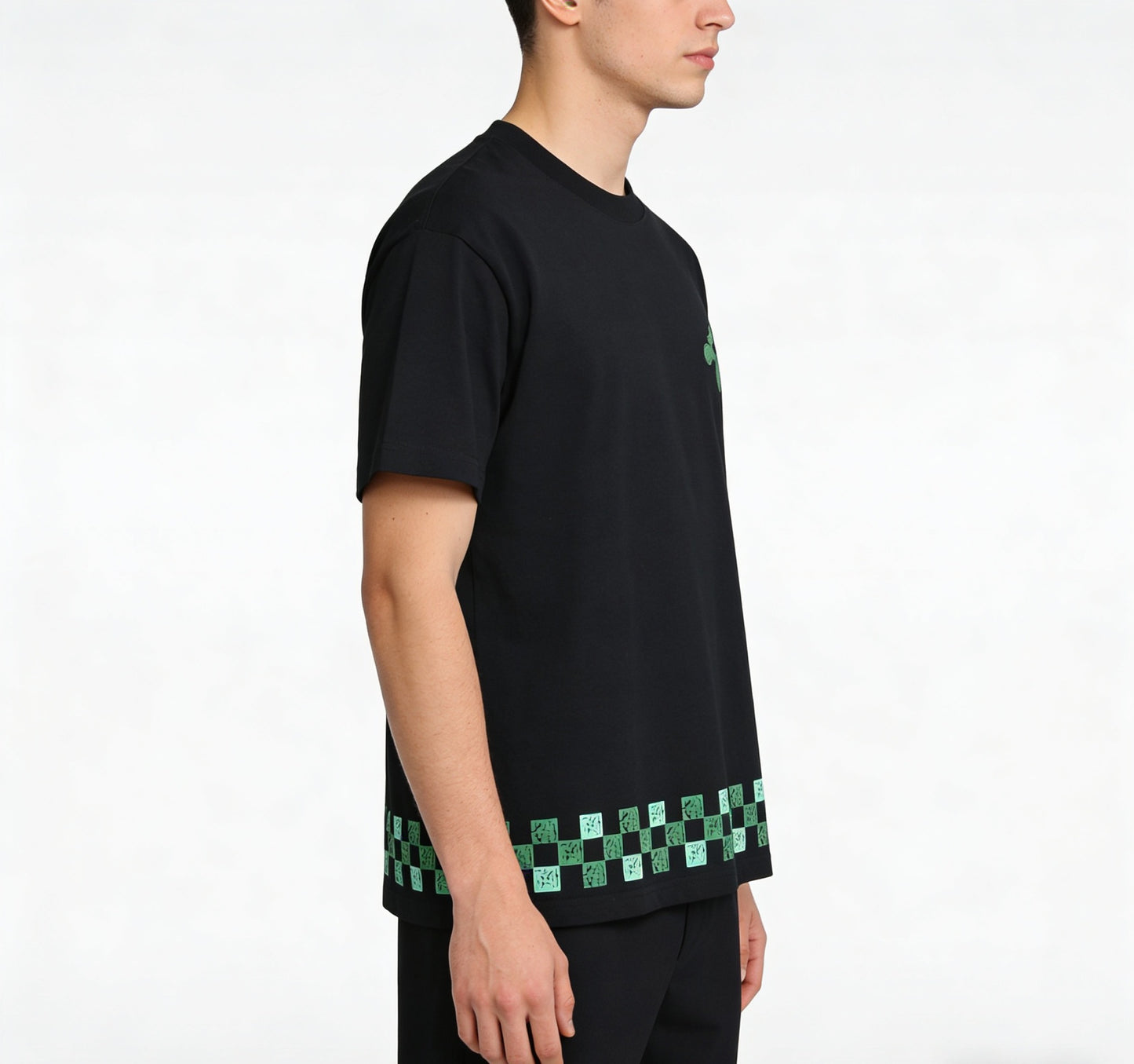 LOUIS VUITTON T-SHIRT - SUPER CLONE