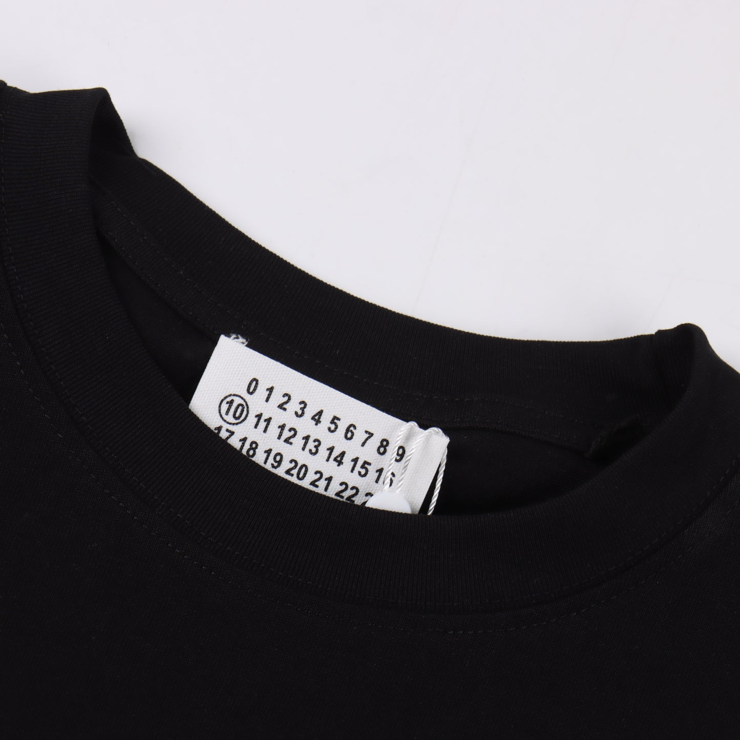 MAISON MARGIELA T-SHIRT - SUPER CLONE