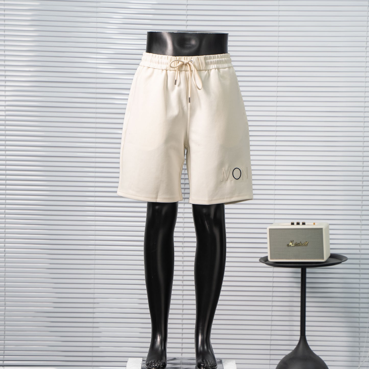 MONCLER EMBROIDERED LOGO SWEAT SHORTS – 1:1 HIGH END
