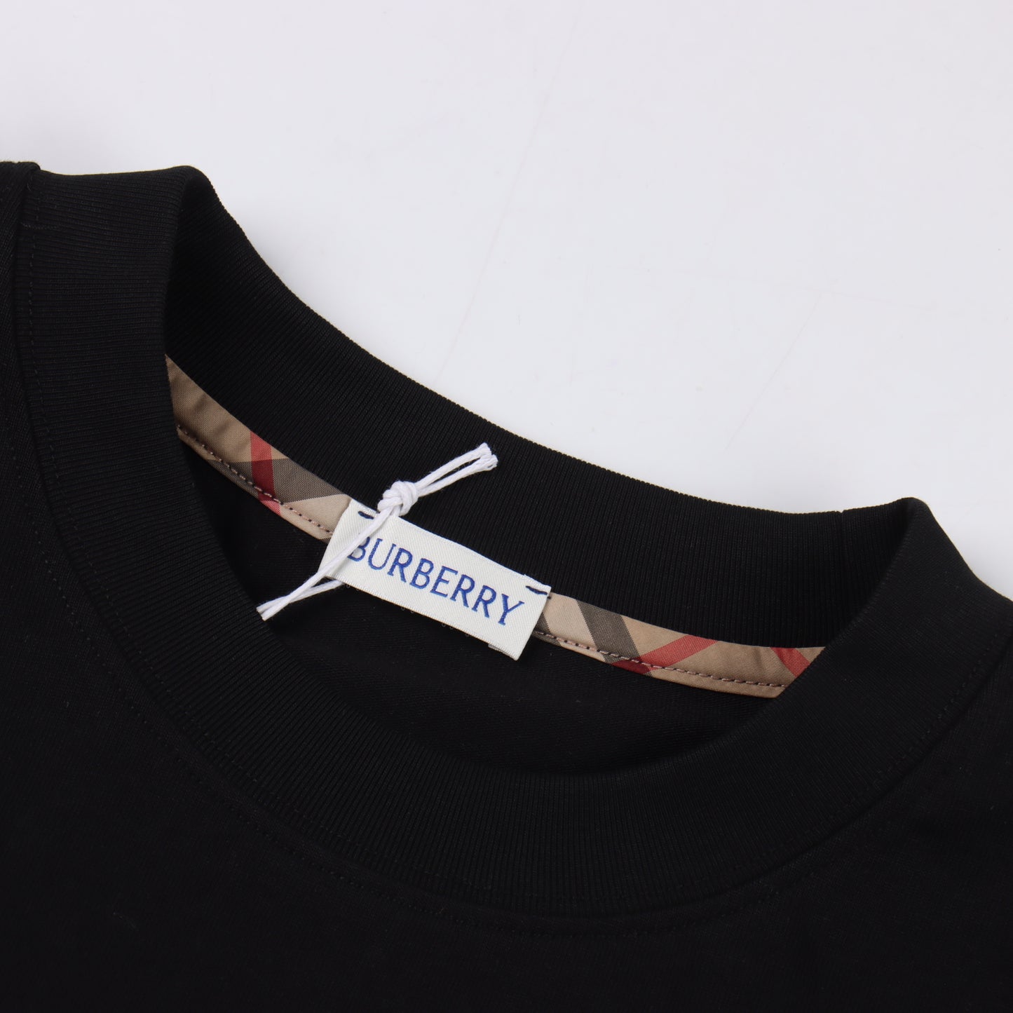 BURBERRY T-SHIRT - SUPER CLONE