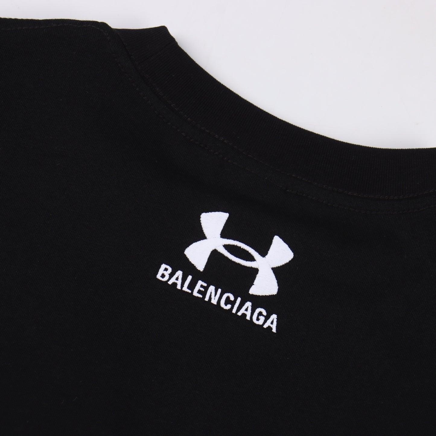 BALENCIAGA T-SHIRT - SUPER CLONE