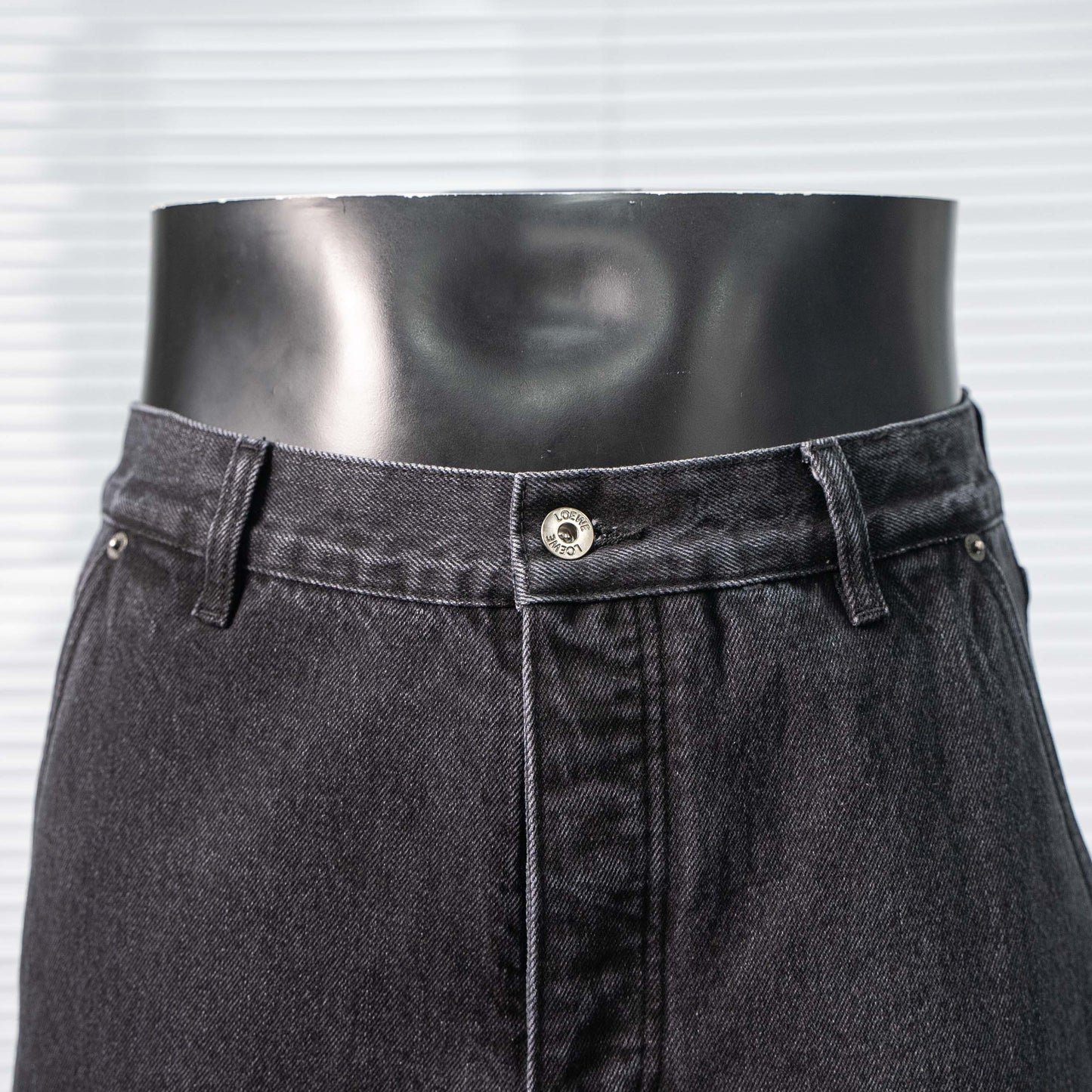 LOEWE ANAGRAM PATCH BLACK DENIM JEANS – 1:1 HIGH END