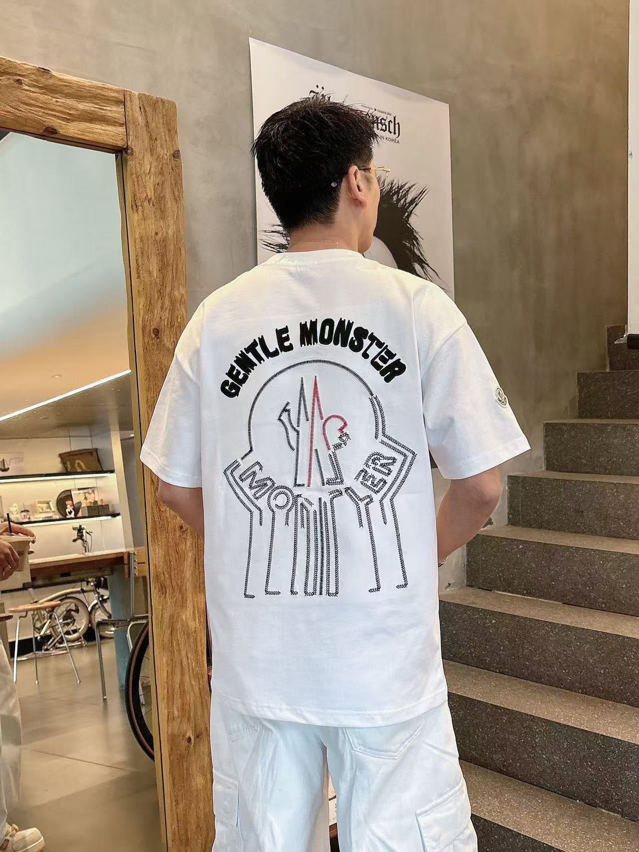 MONCLER T-SHIRT - SUPER CLONE