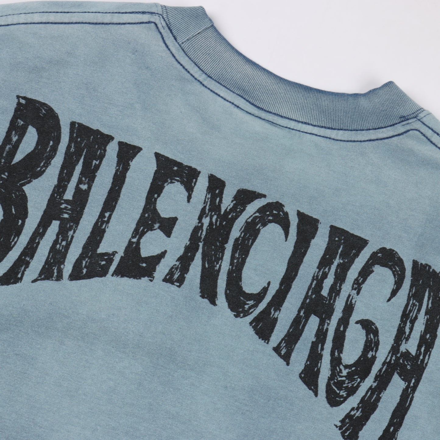 BALENCIAGA T-SHIRT - SUPER CLONE