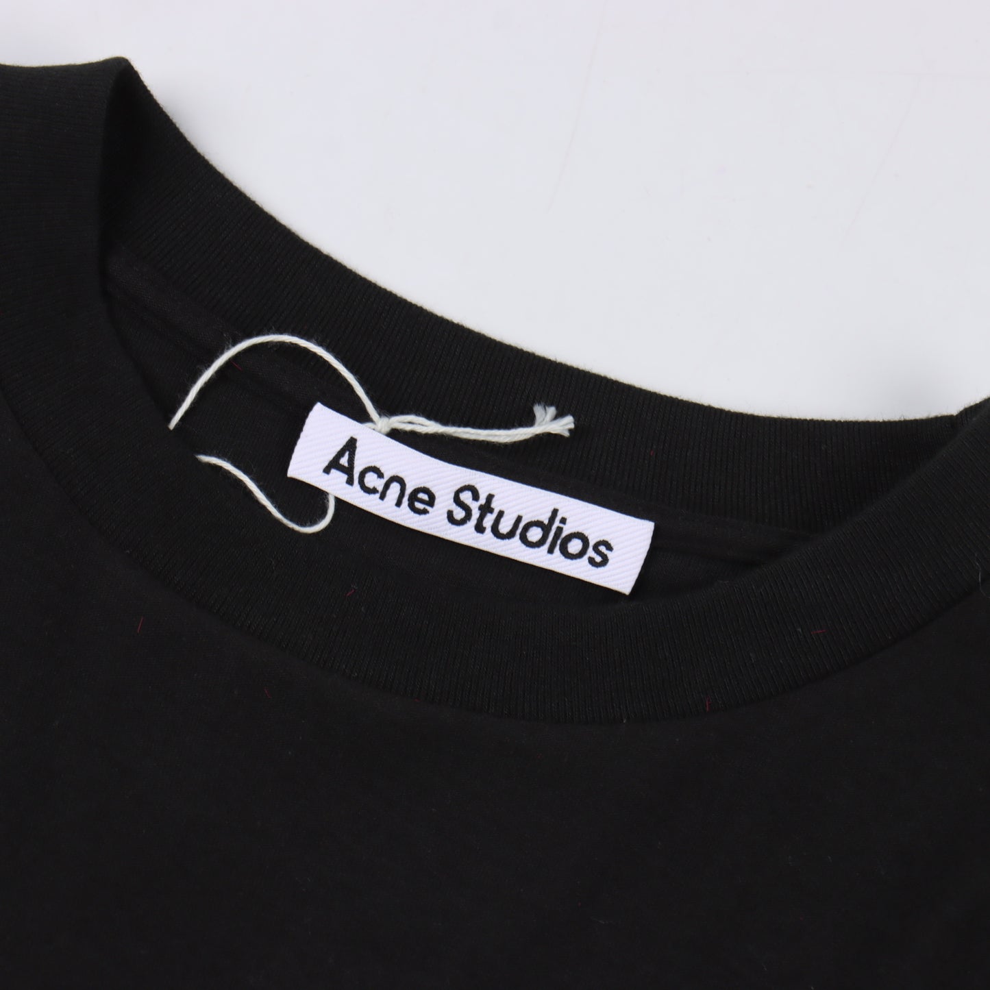 ACNE STUDIOS T-SHIRT - SUPER CLONE