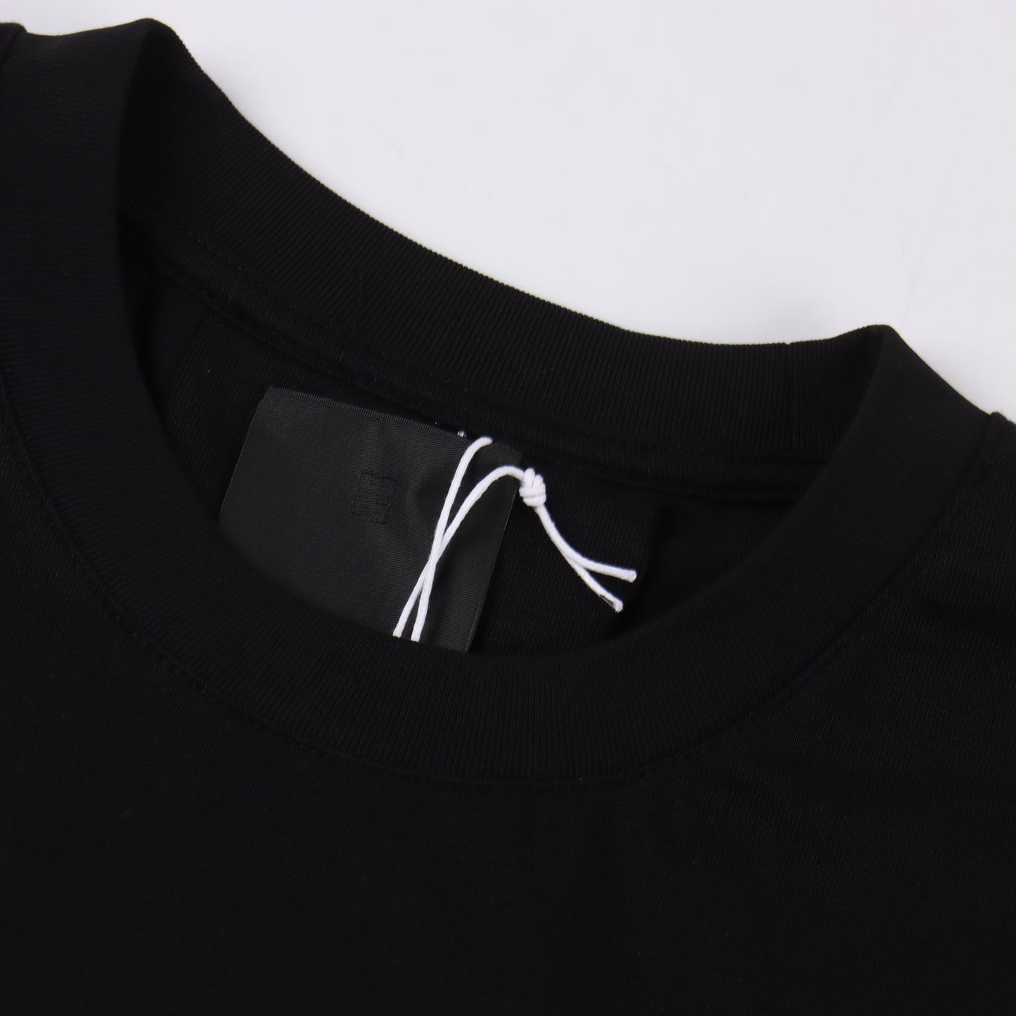 GIVENCHY T-SHIRT - SUPER CLONE
