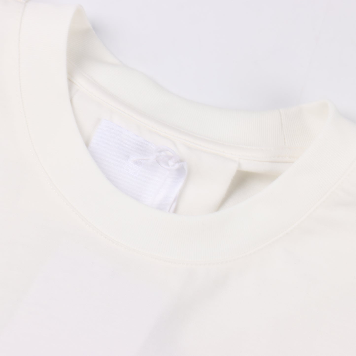 GIVENCHY T-SHIRT - SUPER CLONE