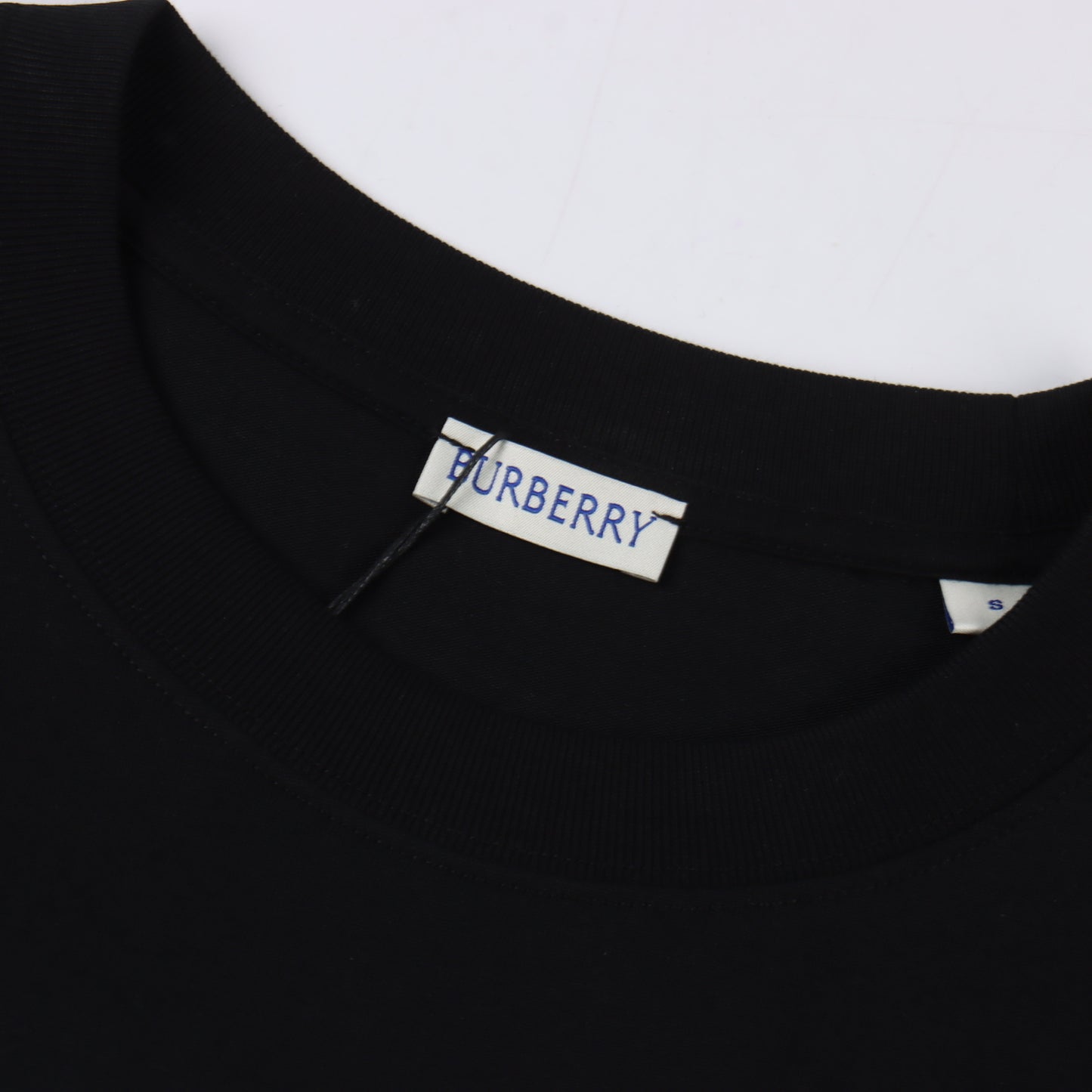 BURBERRY T-SHIRT - SUPER CLONE