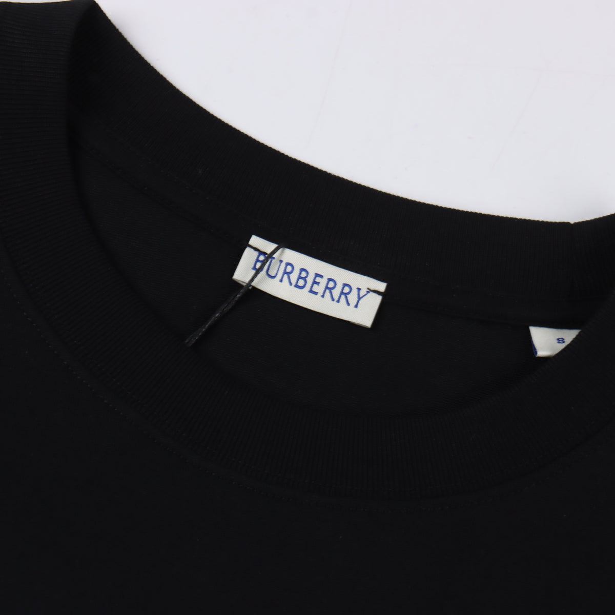 BURBERRY T-SHIRT - SUPER CLONE