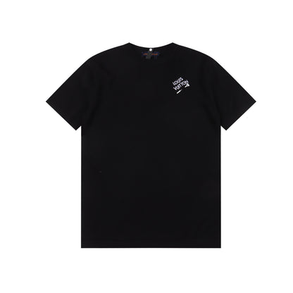 LOUIS VUITTON T-SHIRT - SUPER CLONE