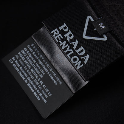 PRADA RE-NYLON ZIP JACKET - SCHWARZ/BLAU – MODEL 1 (S–XL) – mit Tags – 1:1 HIGH END