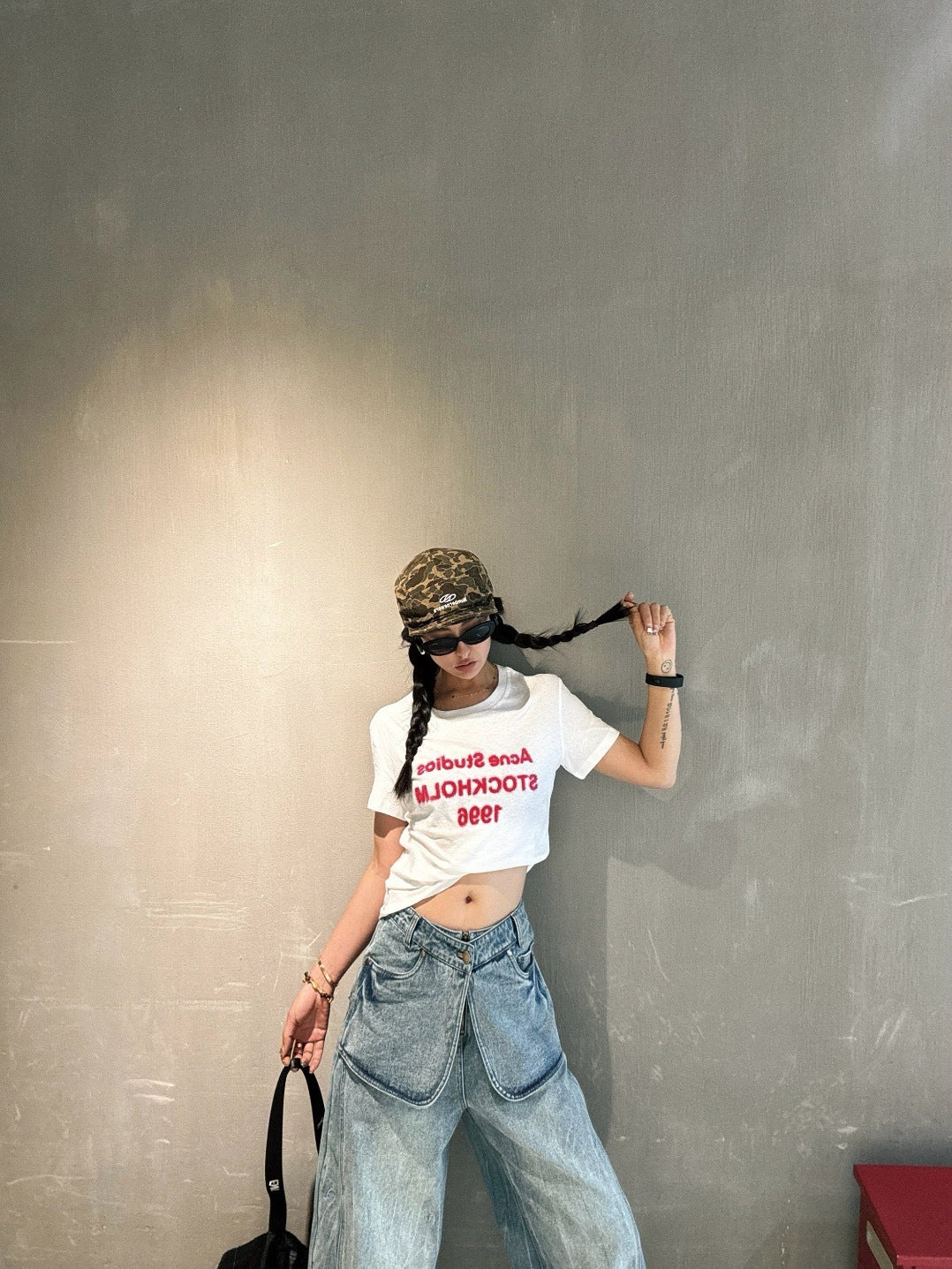 ACNE STUDIOS T-SHIRT - SUPER CLONE