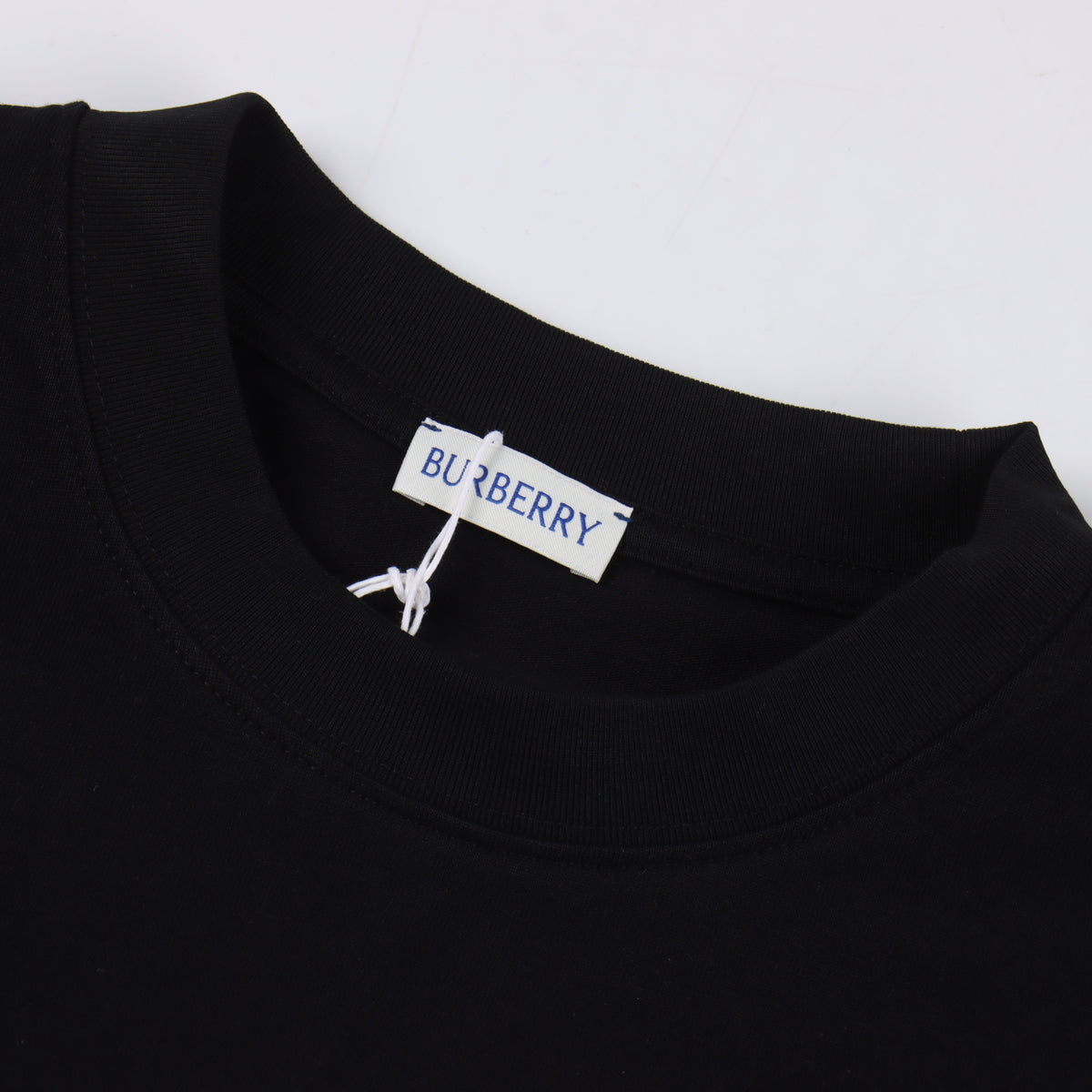 BURBERRY T-SHIRT - SUPER CLONE