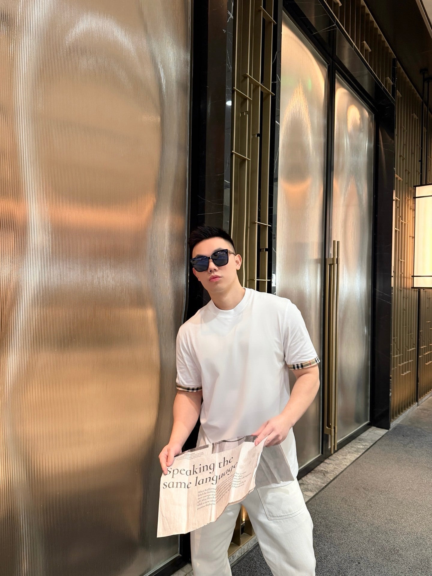 BURBERRY T-SHIRT - SUPER CLONE