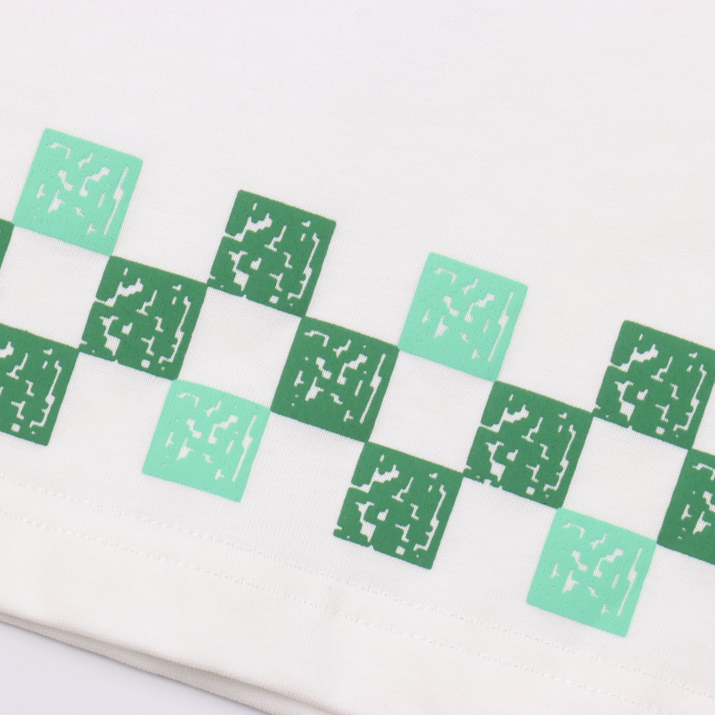 LOUIS VUITTON T-SHIRT - SUPER CLONE