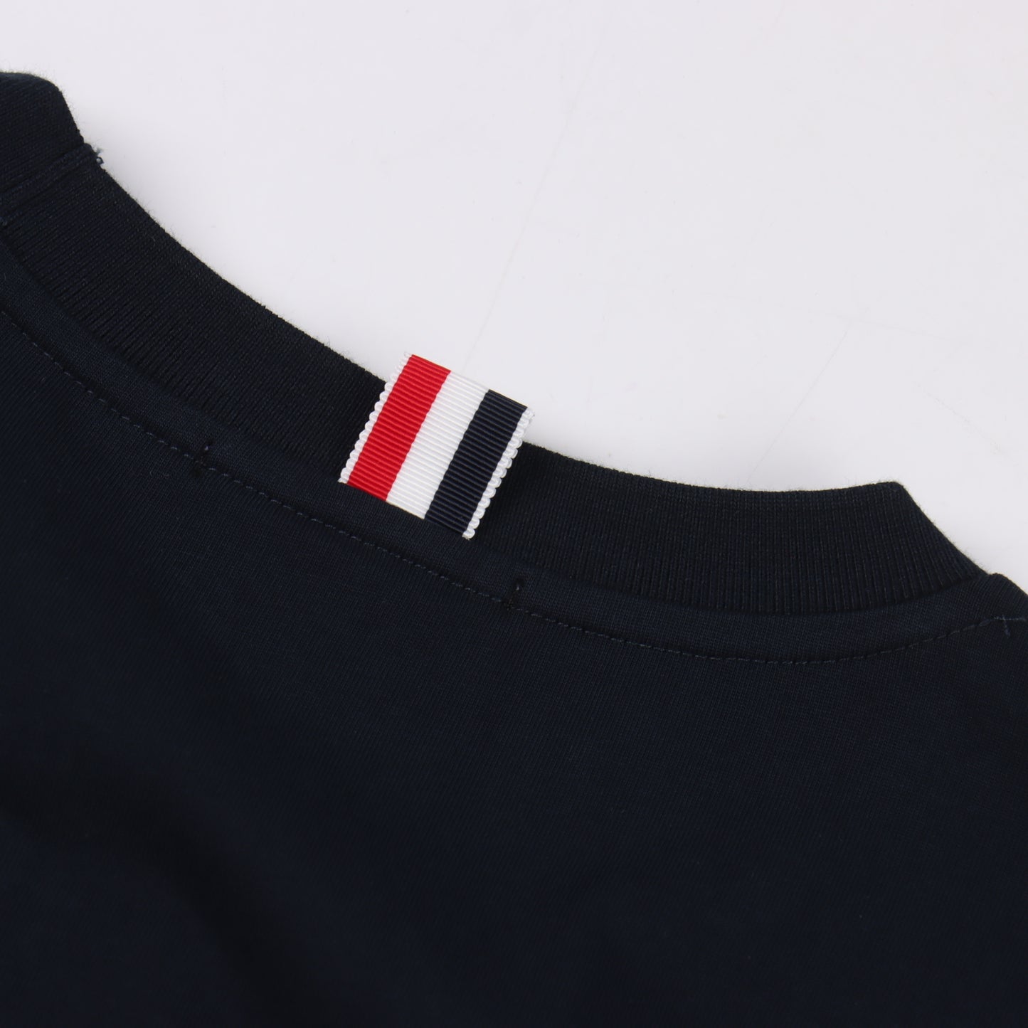 THOM BROWNE T-SHIRT - SUPER CLONE
